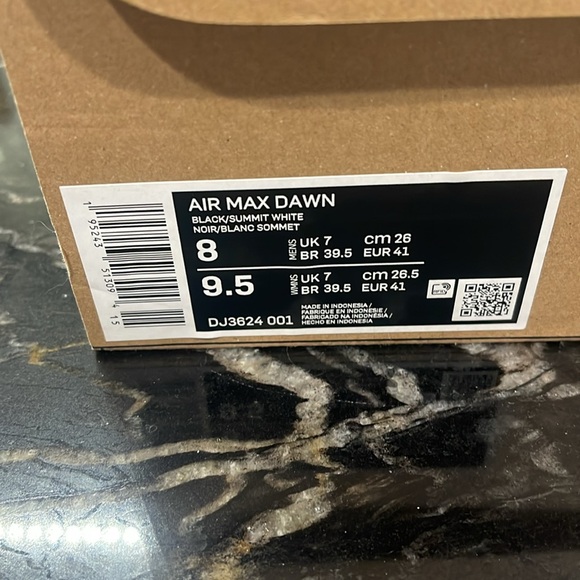 Nike Air Max Dawn size 8 black - Picture 6 of 6